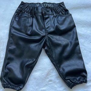 Baby girl GAP faux leather joggers 6-12 months